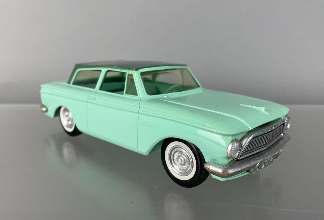 1962 AMC Rambler American Two-Tone Sedan Dealership Promo Car: Green, nonworking friction rub on fenders
