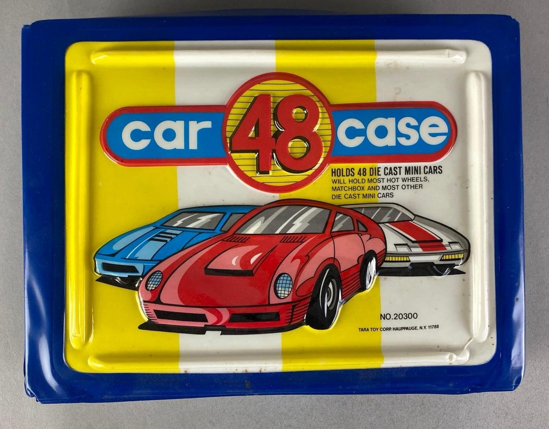 Group of Assorted Matchbox Vehicles in 48 Car Case (1 of 3)