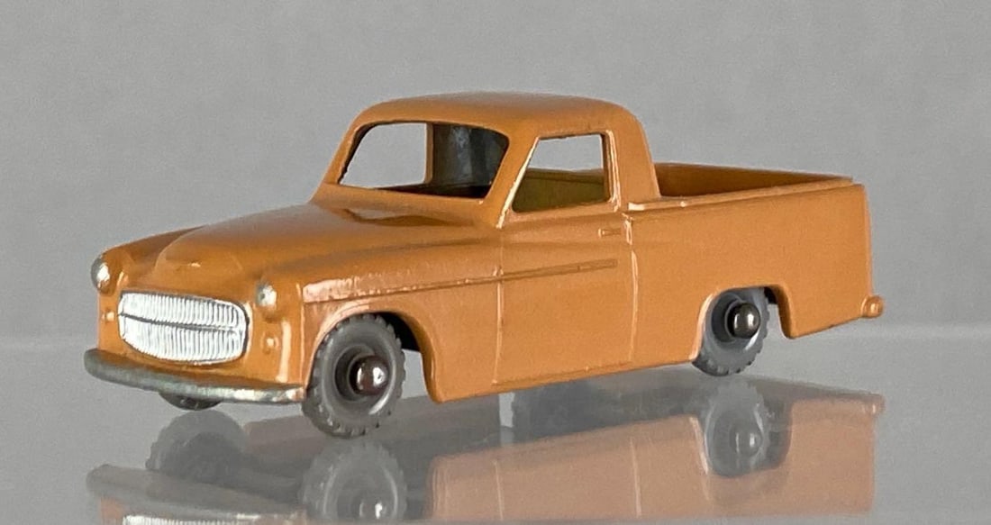 Matchbox No. 50 Commer Pick Up Mk 8 (1 of 6)