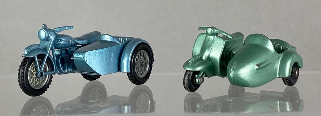 Group of 2 Matchbox Triumph T110 Motorcycles: Die-cast