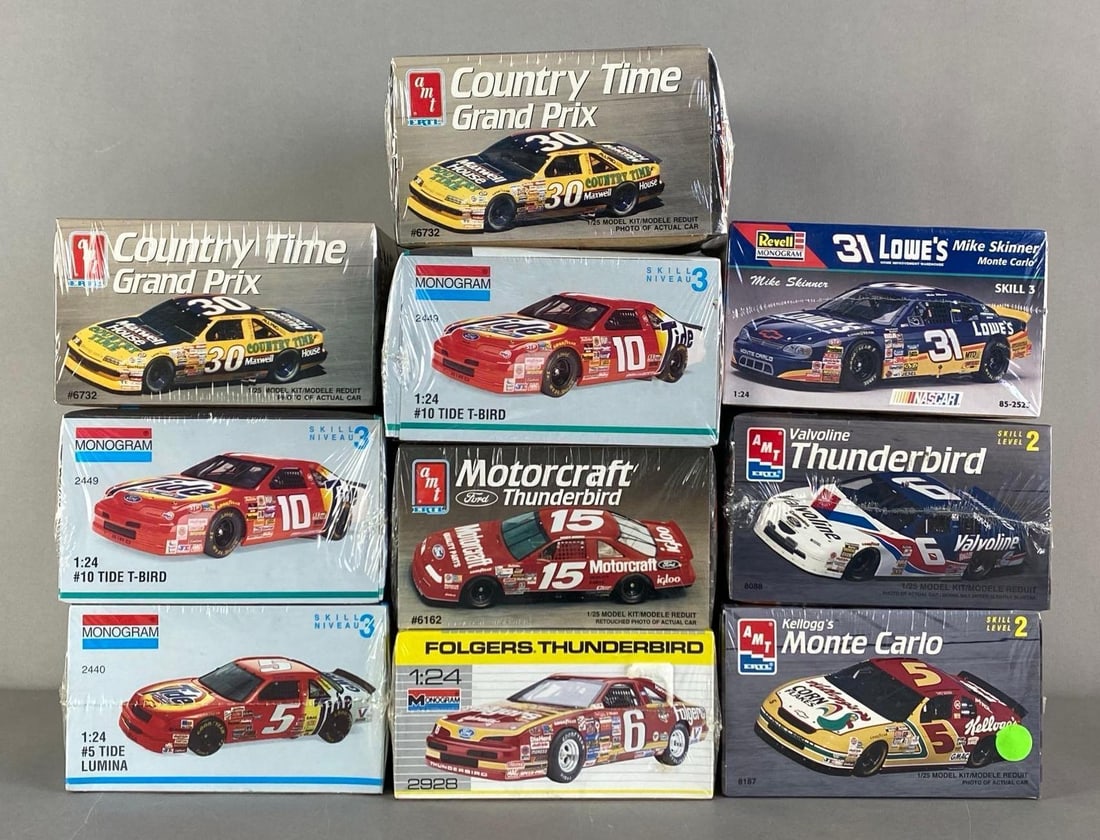 Group of AMT ERTL Nascar Plastic Model Kits (1 of 3)