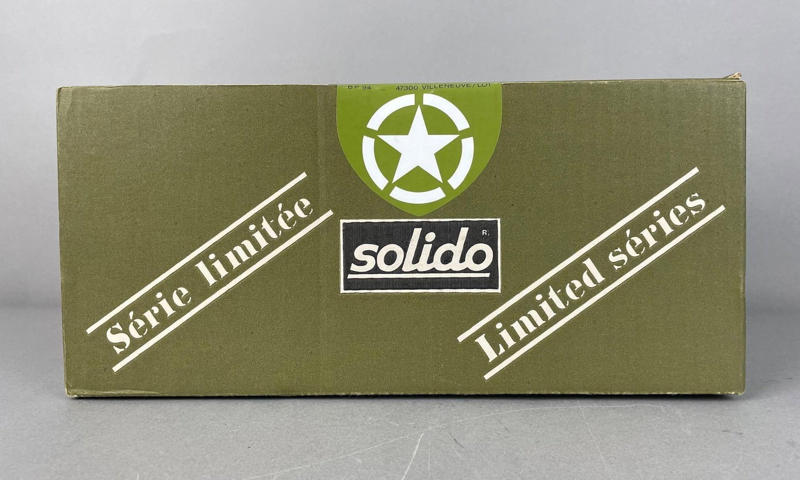 Box of Solido Overlord 89 Die-Cast Military Vehicles (1 of 3)