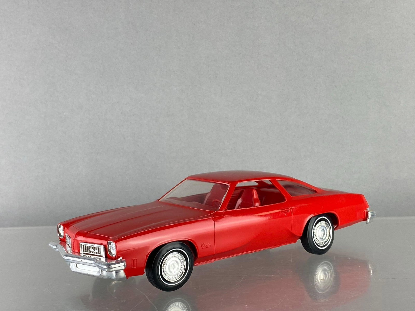 1974 Oldsmobile Cutlass 1/25th Scale Dealership Promo Car (1 of 5)