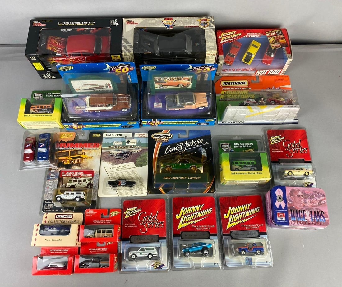 Group of Assorted 1:64 Scale Die Cast Vehicles and More (1 of 3)