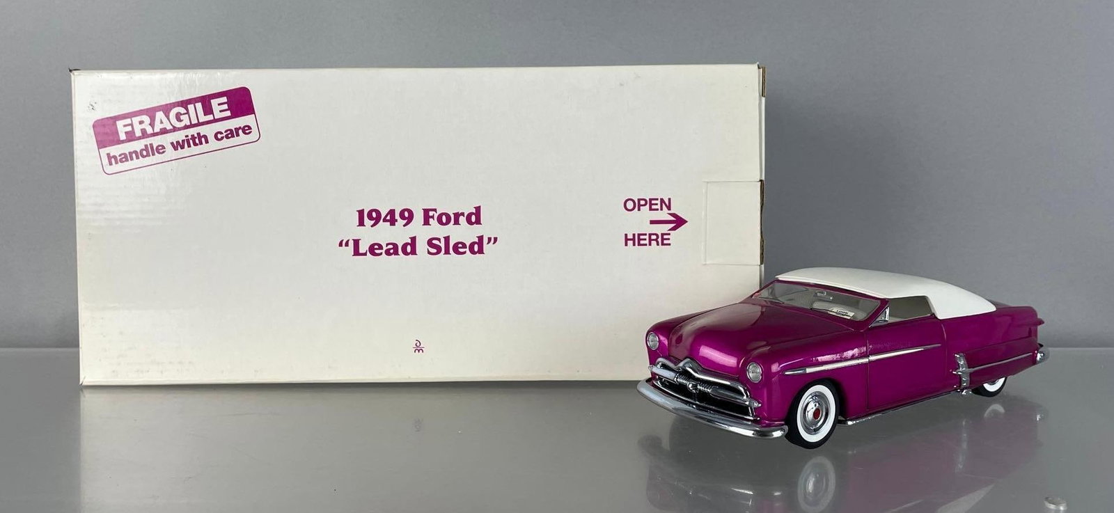 Danbury Mint 1949 Ford Lead Sled Convertible Die-Cast Car (1 of 5)