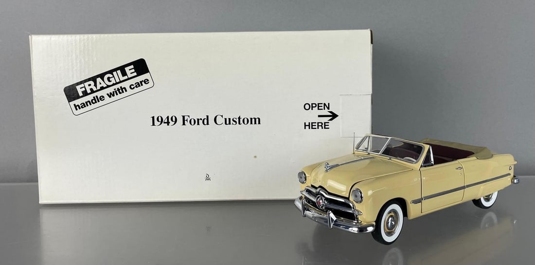 Danbury Mint 1949 Ford Custom Convertible Die-Cast Car: 1/24 scale, pale yellow, original packaging