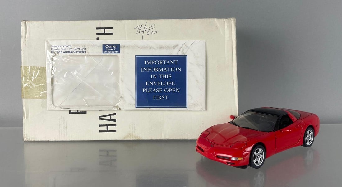 Franklin Mint 1997 Chevy Corvette Die-Cast Car: 1/24 scale, red, original packaging