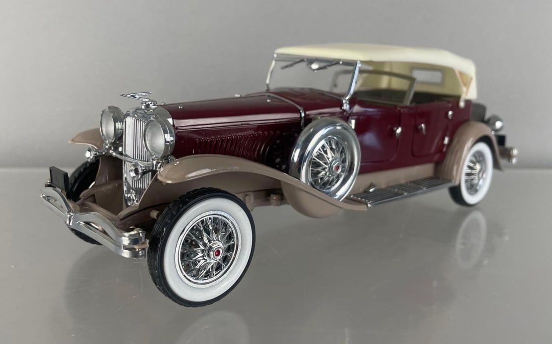 Franklin Mint 1930 Duesenberg J Derham Tourster Die-Cast Car (1 of 5)