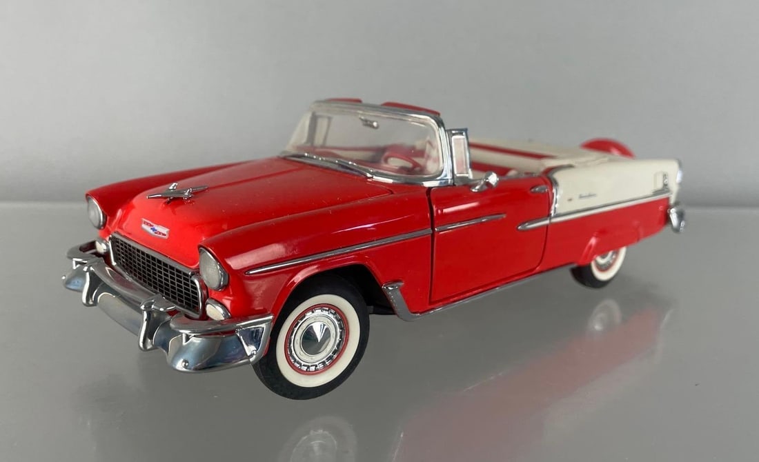 Franklin Mint 1955 Chevy Bel Air Convertible Die-Cast Car (1 of 5)