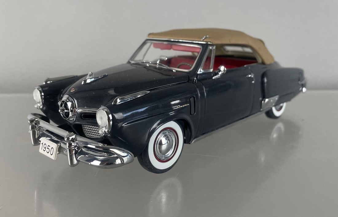 Danbury Mint 1950 Studebaker Champion Convertible Die-Cast Car (1 of 5)