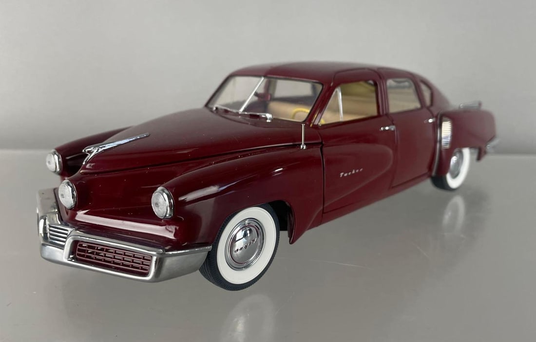 Danbury Mint 1948 Tucker Tin Goose Die-Cast Car: 1/24 scale, maroon