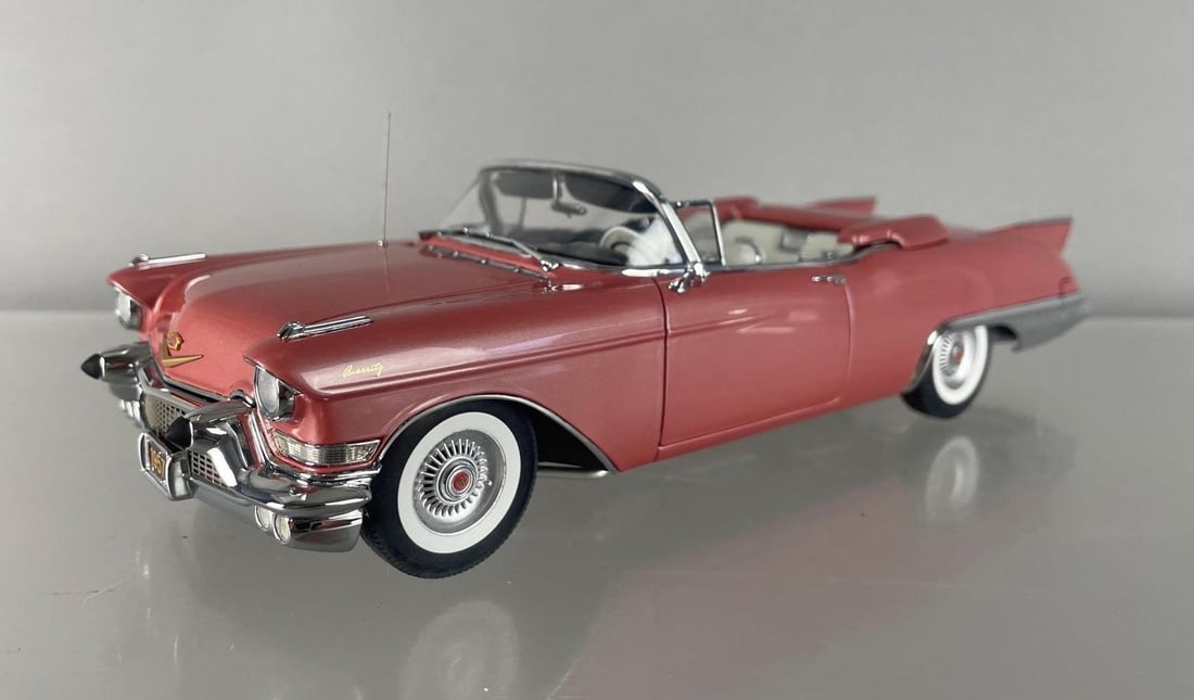 Danbury Mint 1957 Cadillac Eldorado Biarritz Die-Cast Car (1 of 5)