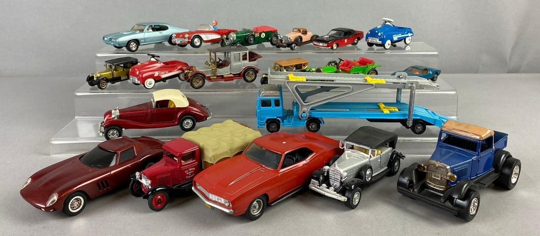 Group of Assorted ERTL 1:64 Scale Die Cast Vehicles and More: Includes 1:43 cars, model t, and more. Stand not included.