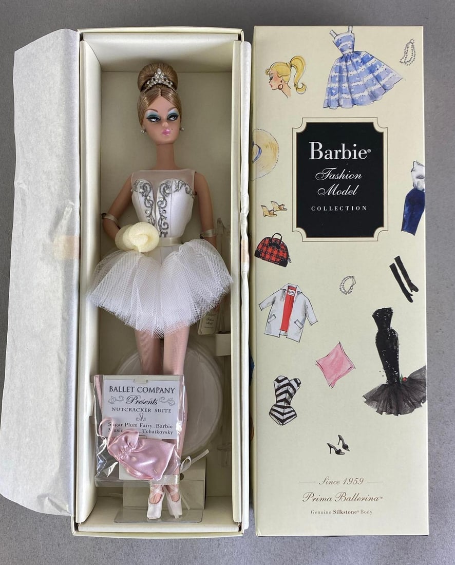 2009 Mattel Barbie Silkstone Prima Ballerina Fashion Doll: Fashion model collection, limited edition of 4200, like new in original box, doll measures 11 1/2? H