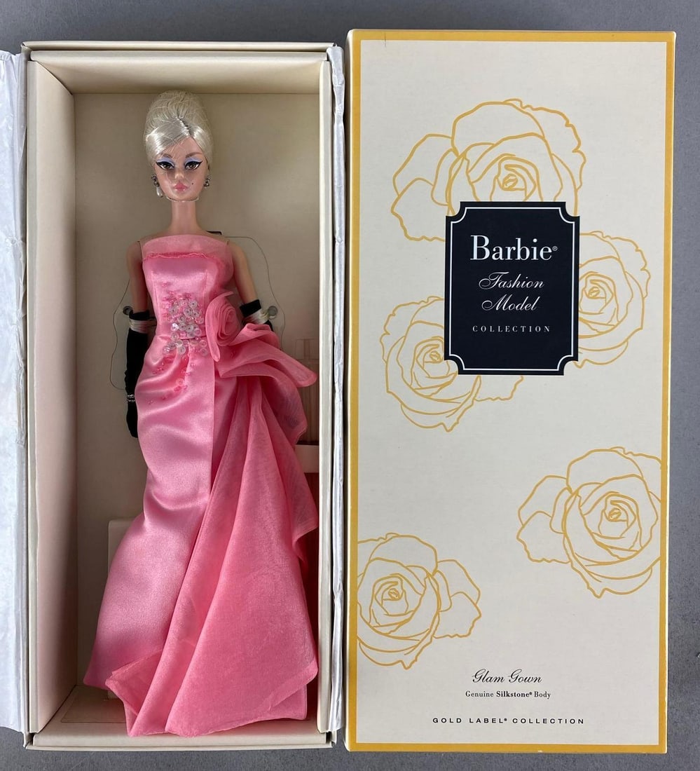 2016 Mattel Barbie Silkstone Gold Label Glam Gown Fashion Doll (1 of 3)