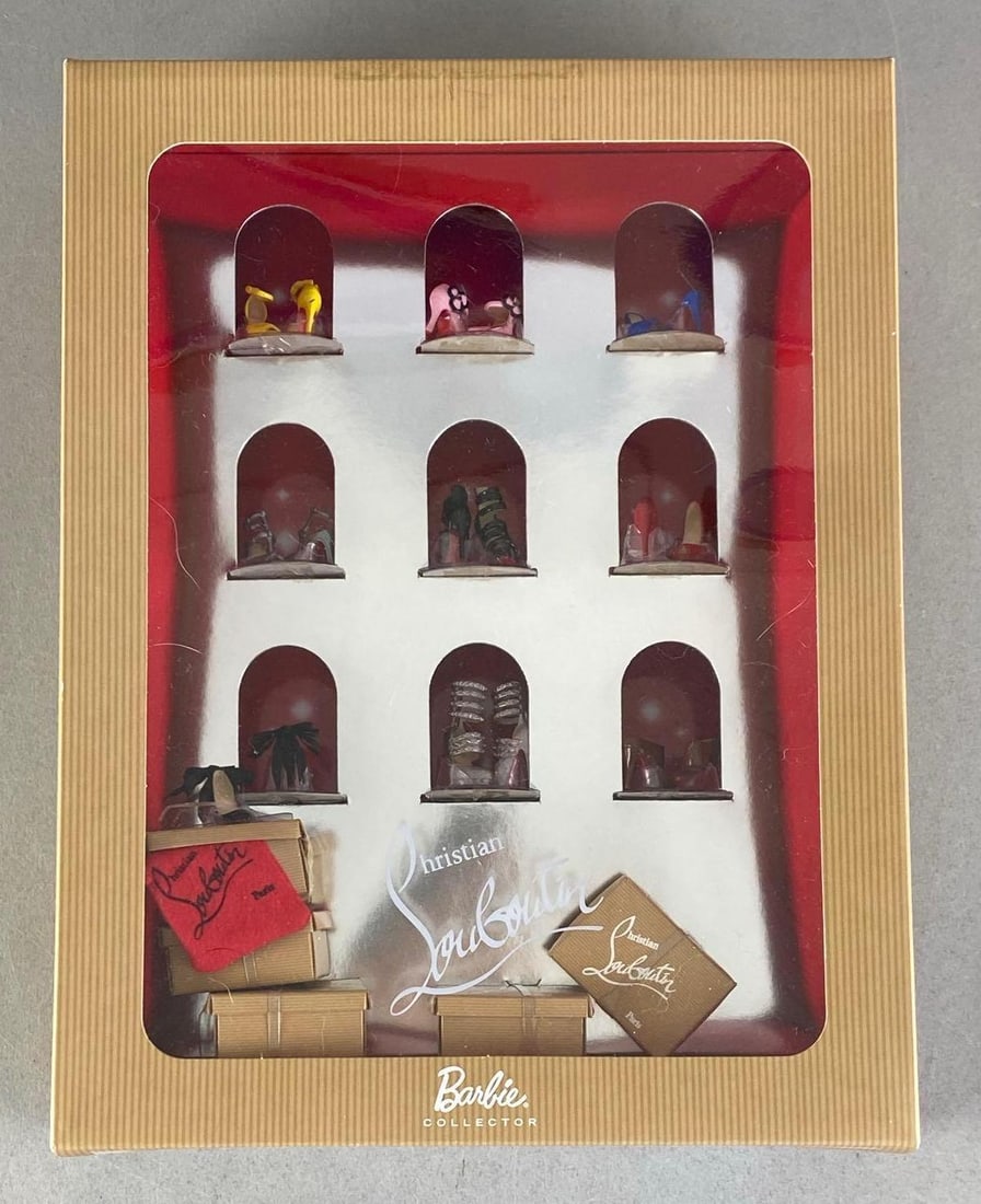 2010 Mattel Barbie Christian Louboutin Shoe Collection (1 of 3)