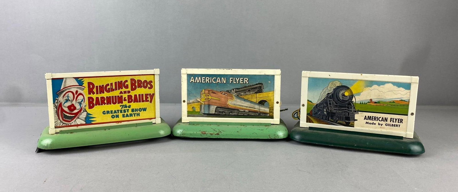 Group of 3 American Flyers O Gauge Light up Billboards and More: Untested. One measures H 4 1/2 x W 3 x L 8 inches. 2 billboards function as Steam whistles
