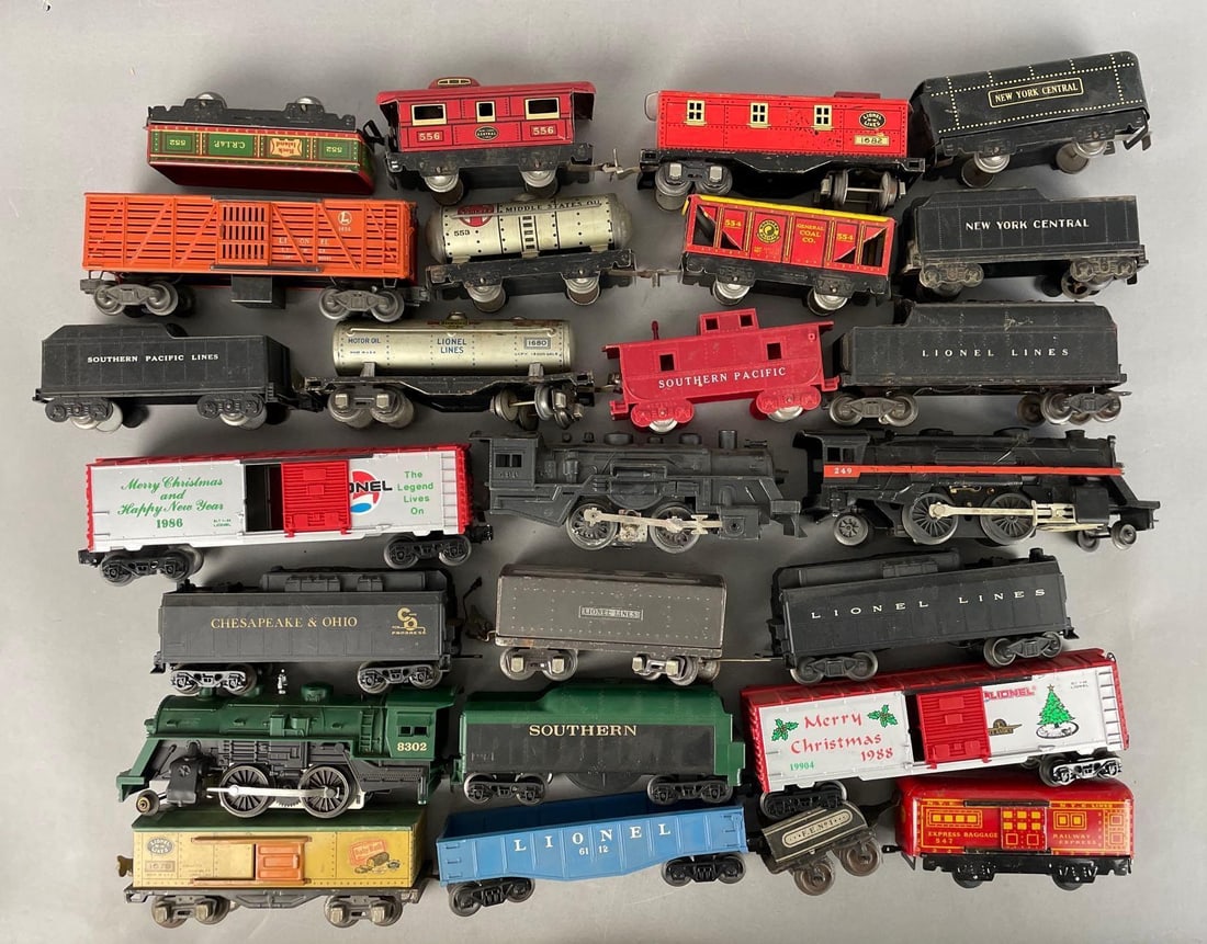 Group of Lionel and Marx O Scale Train Cars and Locomotives (1 of 3)