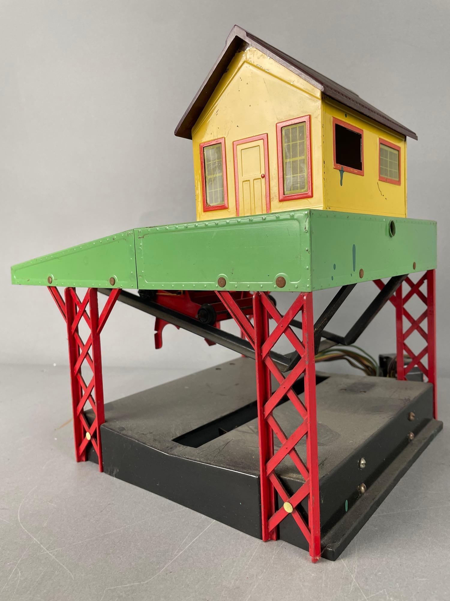 American Flyer O Scale No. 751 Log Loader (1 of 3)