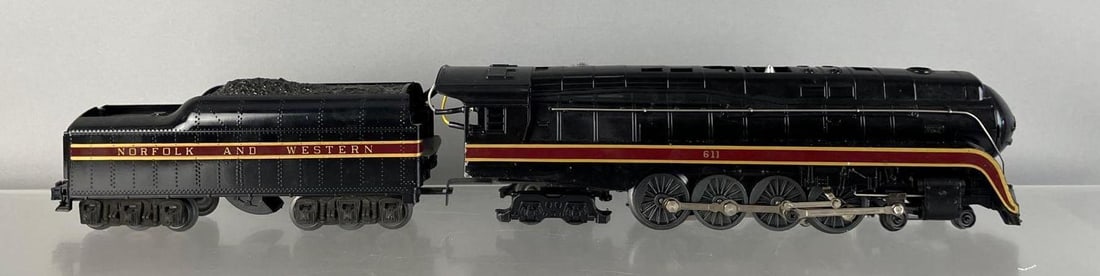 Lionel O Scale Norfolk and Western Steam Locomotive and Tender: Untested, measures 22" overall