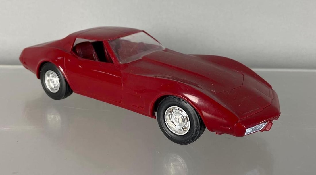 1977 Chevy Corvette Hardtop Dealership Promo Car (1 of 7)