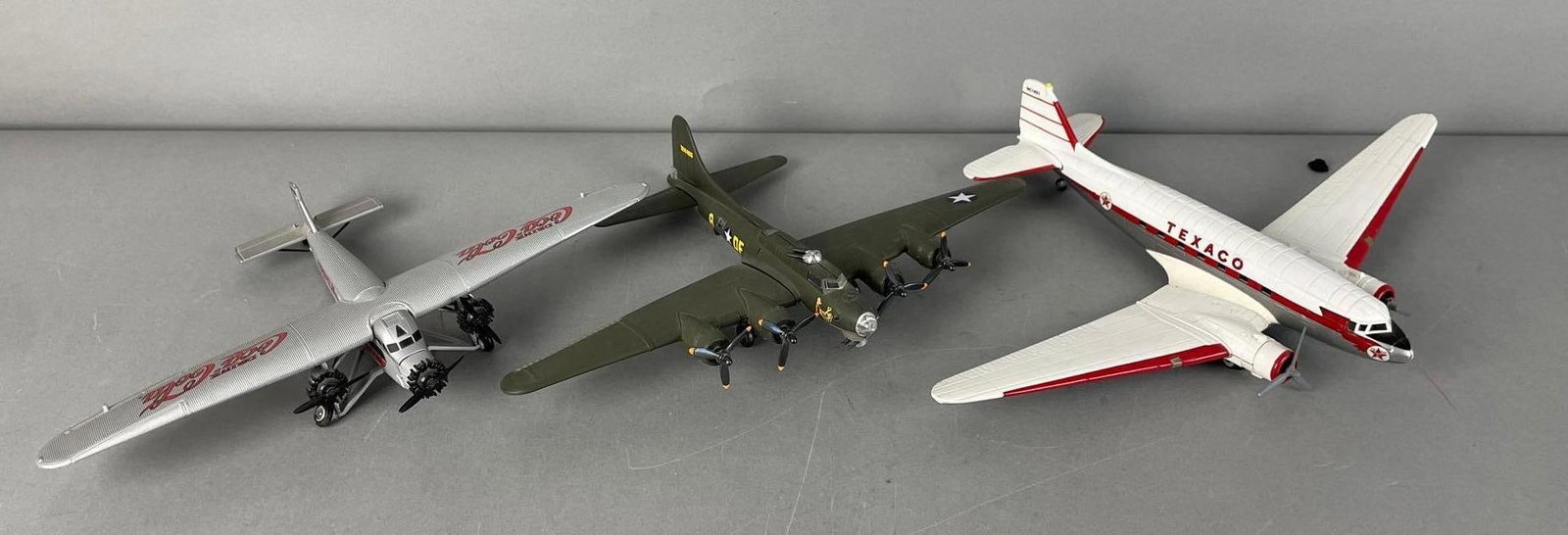 Group of Die-Cast Airplanes (1 of 3)