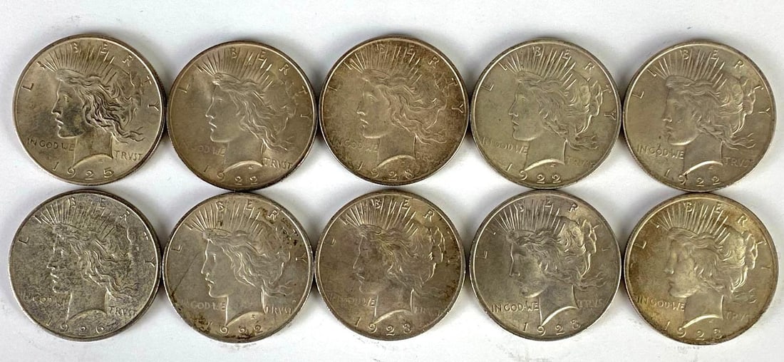 Group of (10) 1920s US Peace Silver Dollars: Includes 1922, 1923, 1925, and 1926.