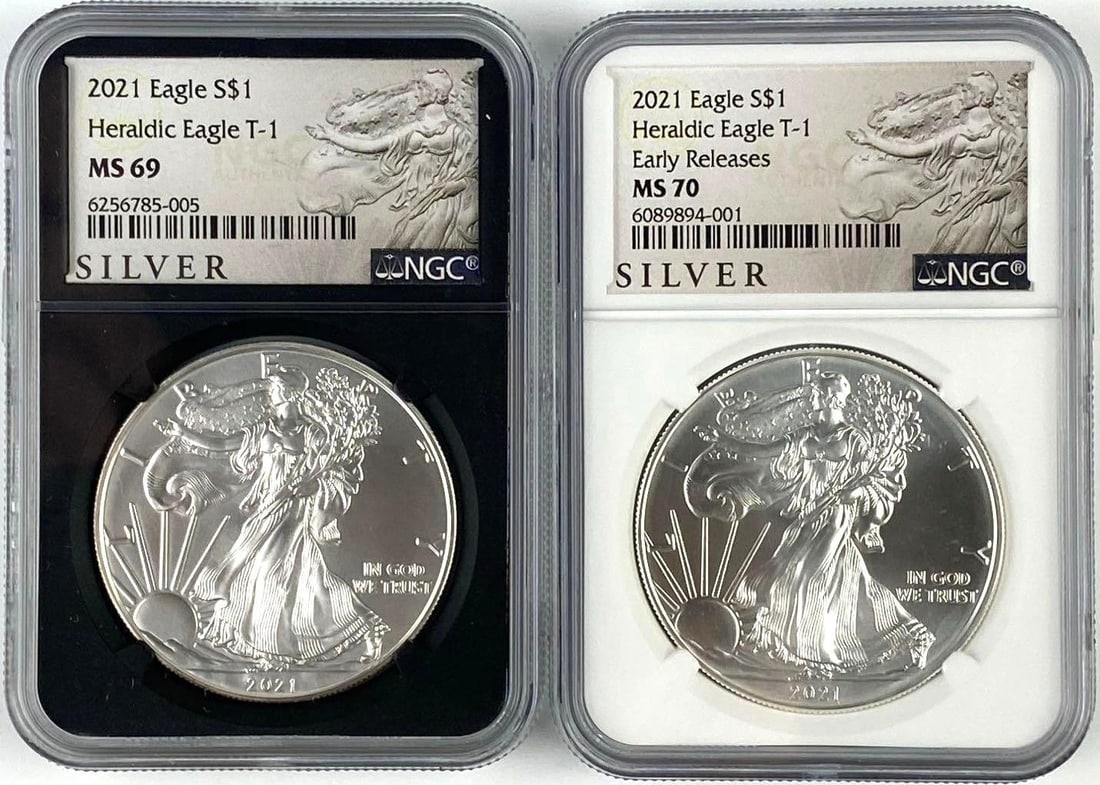 Group of 2 2021 US 1 Oz American Silver Eagles: Group of 2 2021 US 1 Oz American Silver Eagles Heraldic Eagle.