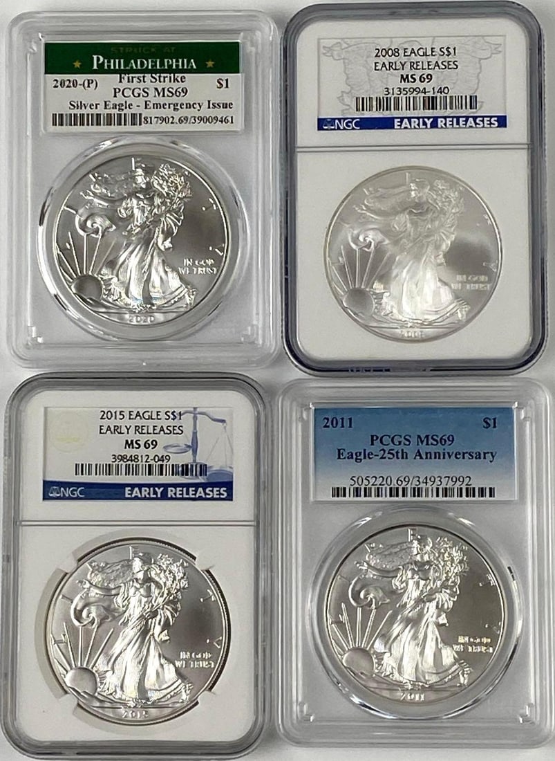 Group of 4 US 1 Oz American Silver Eagles: Group of 4 US 1 Oz American Silver Eagles