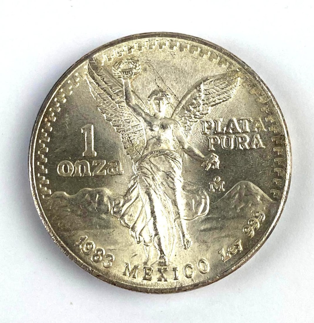1983 Mexico Libertad 1 Onza 1 Oz .999 Fine Silver Round: 1983 Mexico Libertad 1 Onza 1 Oz .999 Fine Silver Round