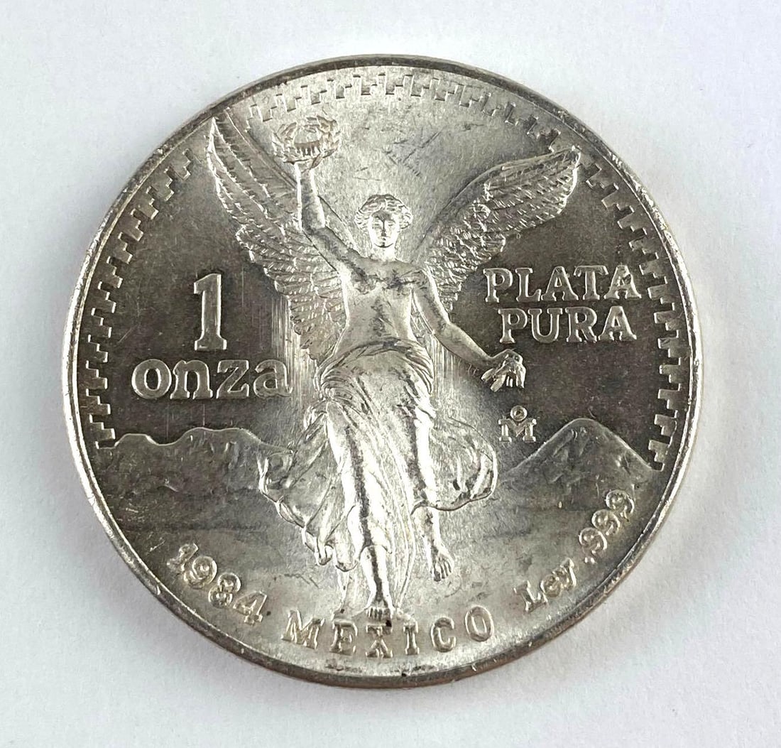 1984 Mexico Libertad 1 Onza 1 Oz .999 Fine Silver Round: 1984 Mexico Libertad 1 Onza 1 Oz .999 Fine Silver Round