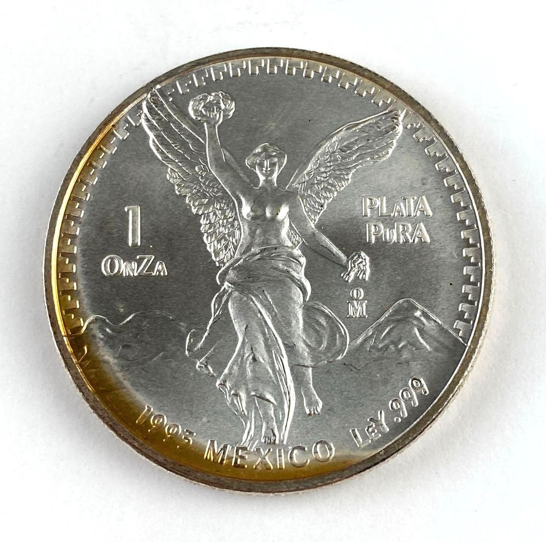 1993 Mexico Libertad 1 Onza 1 Oz .999 Fine Silver Round: 1993 Mexico Libertad 1 Onza 1 Oz .999 Fine Silver Round