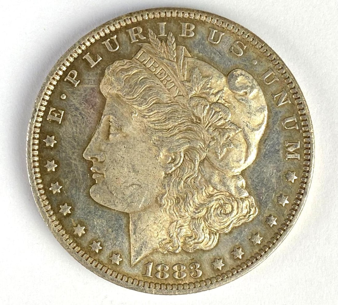 1883-O US $1 Morgan Silver Dollar: 1883-O US $1 Morgan Silver Dollar