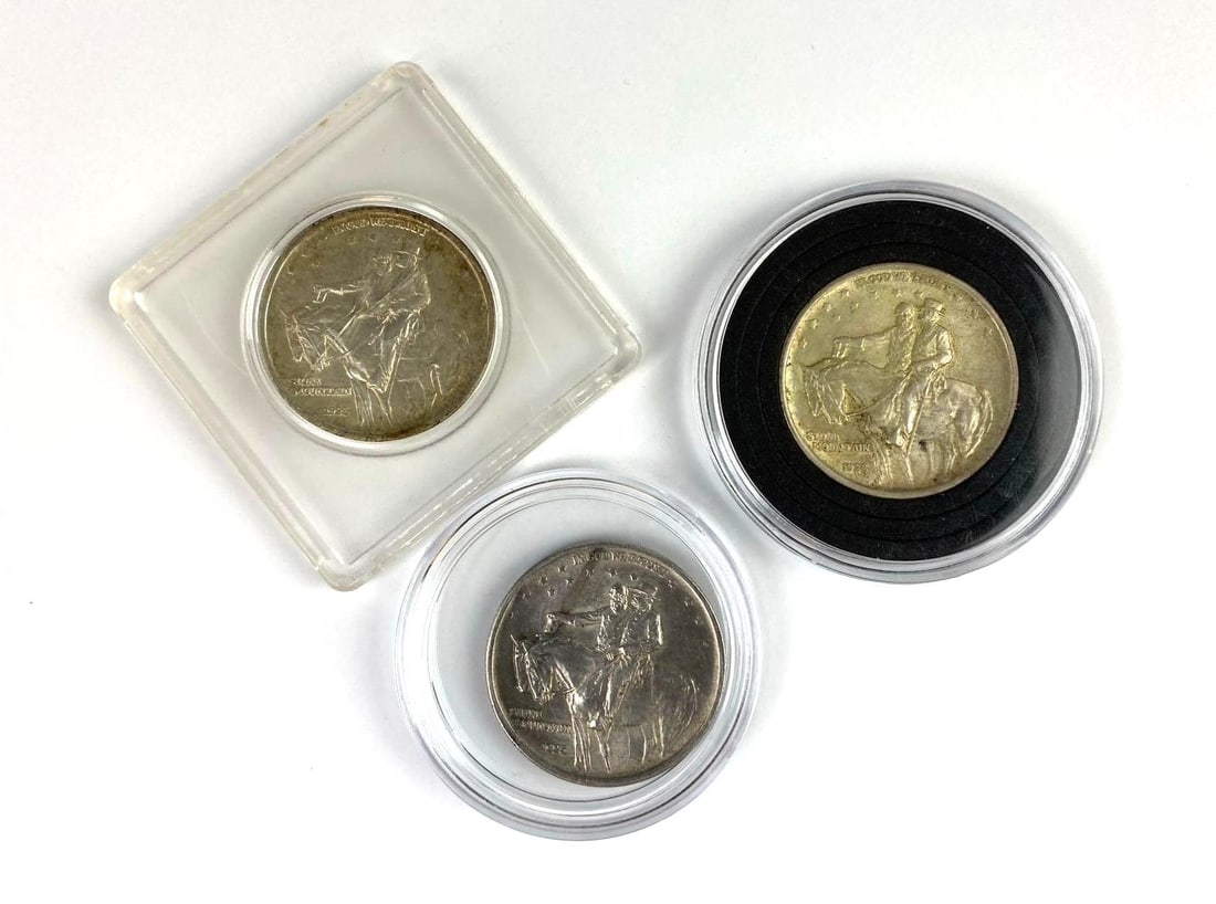 Group of 3 1925 Stone Mountain Memorial Silver Half Dollars (1 of 2)
