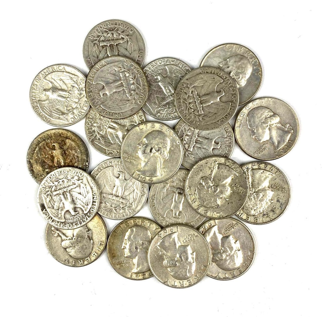 Group of 20 US Washington Silver Quarters: Various years