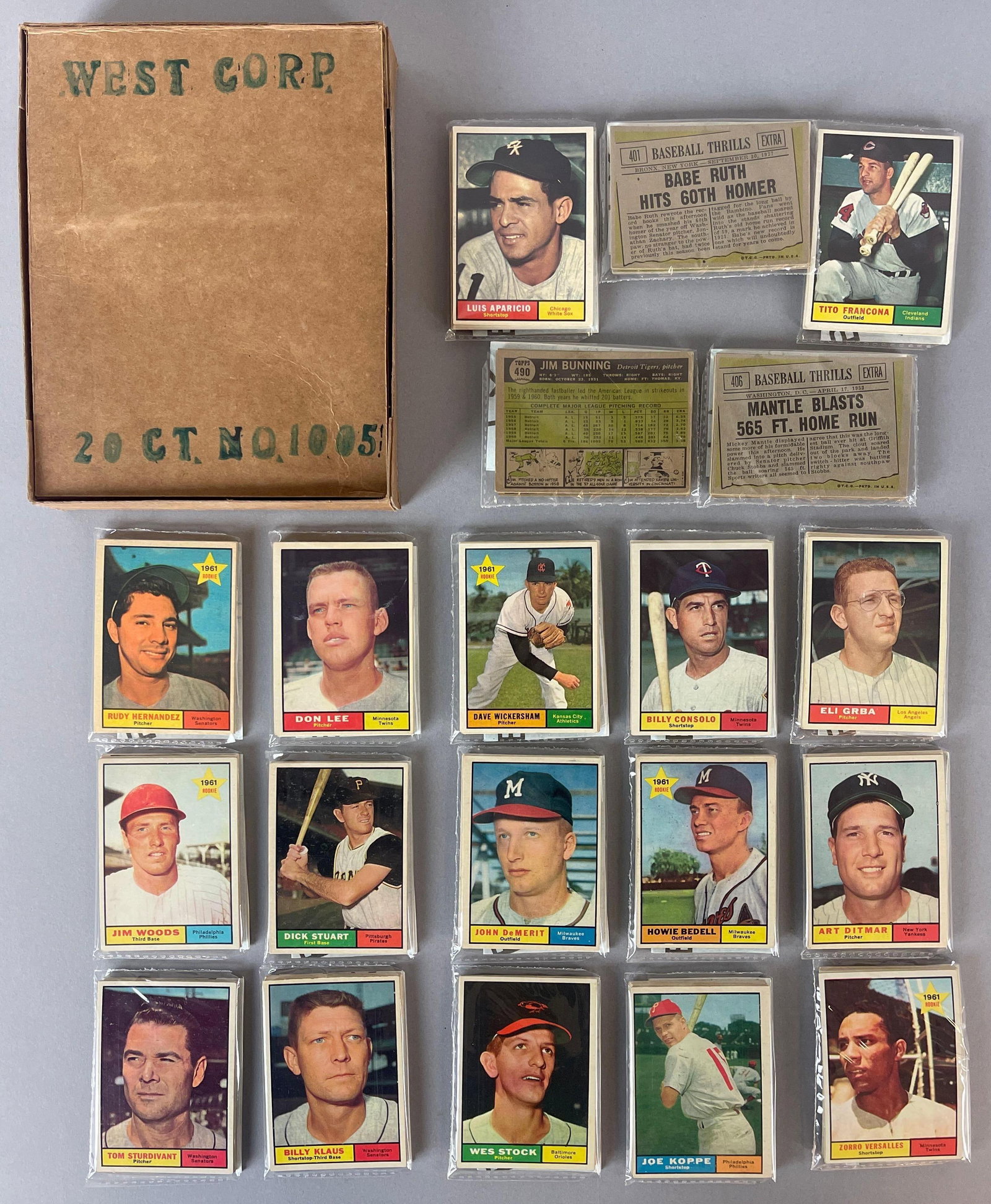1961 Topps Baseball West Corps Cello Fun Packs Vending Box of 20 with HOFs (1 of 5)