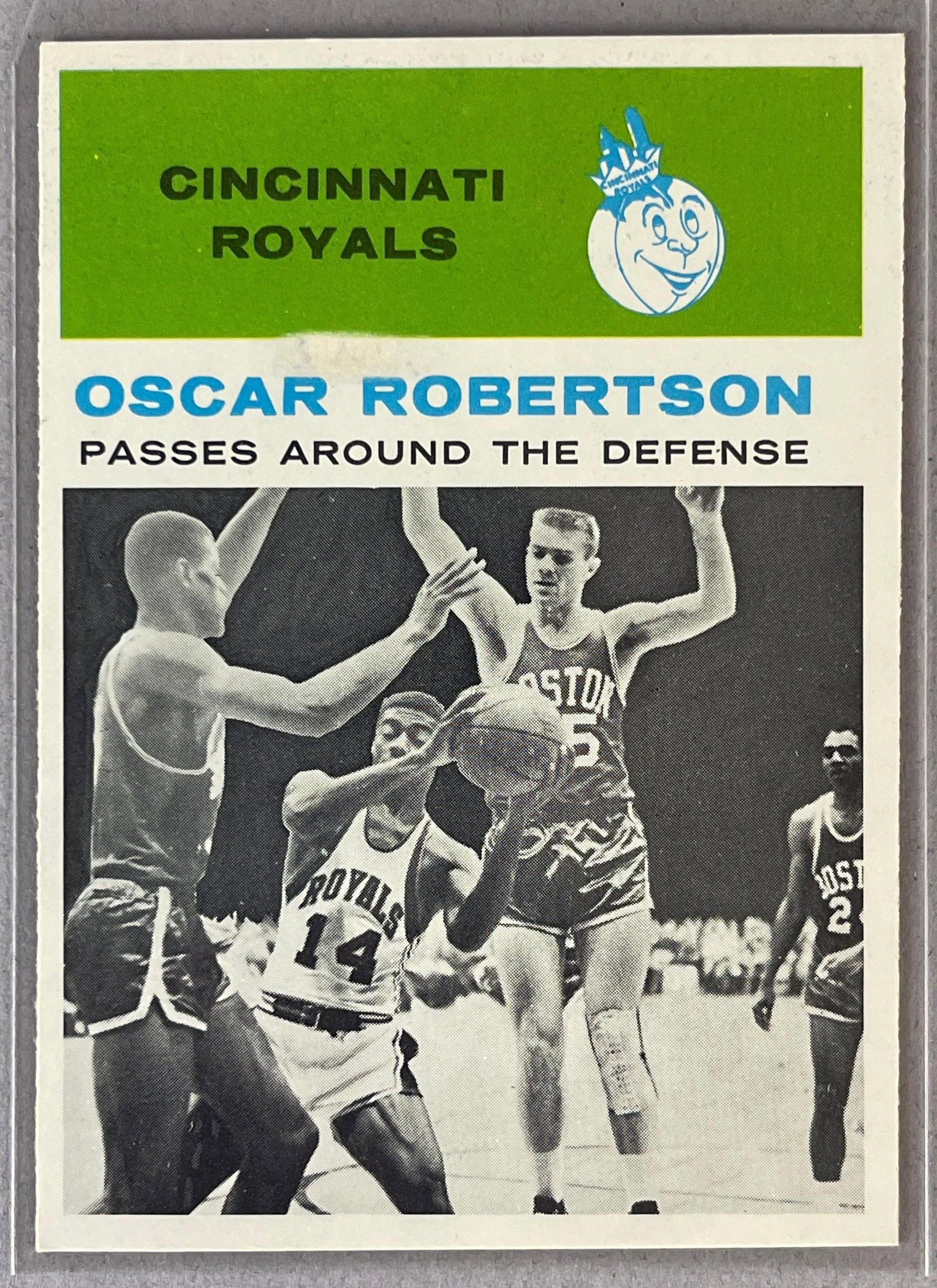 1961 Fleer Oscar Robertson IA #61 Rookie (1 of 2)