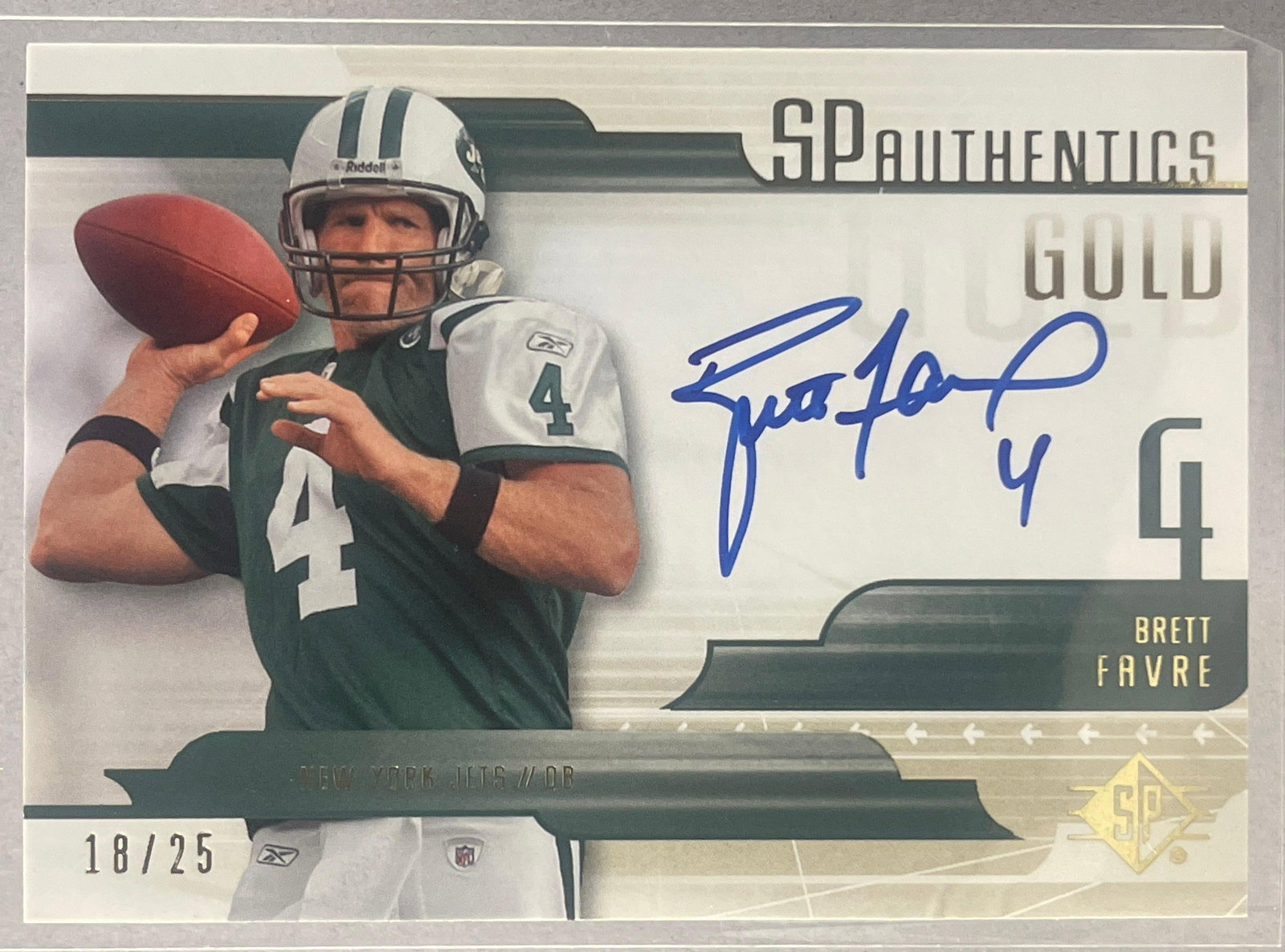 2008 SP Authentic Gold Auto Brett Favre 18/25: 2008 SP Authentic Gold Auto Brett Favre #SP-BF 18/25