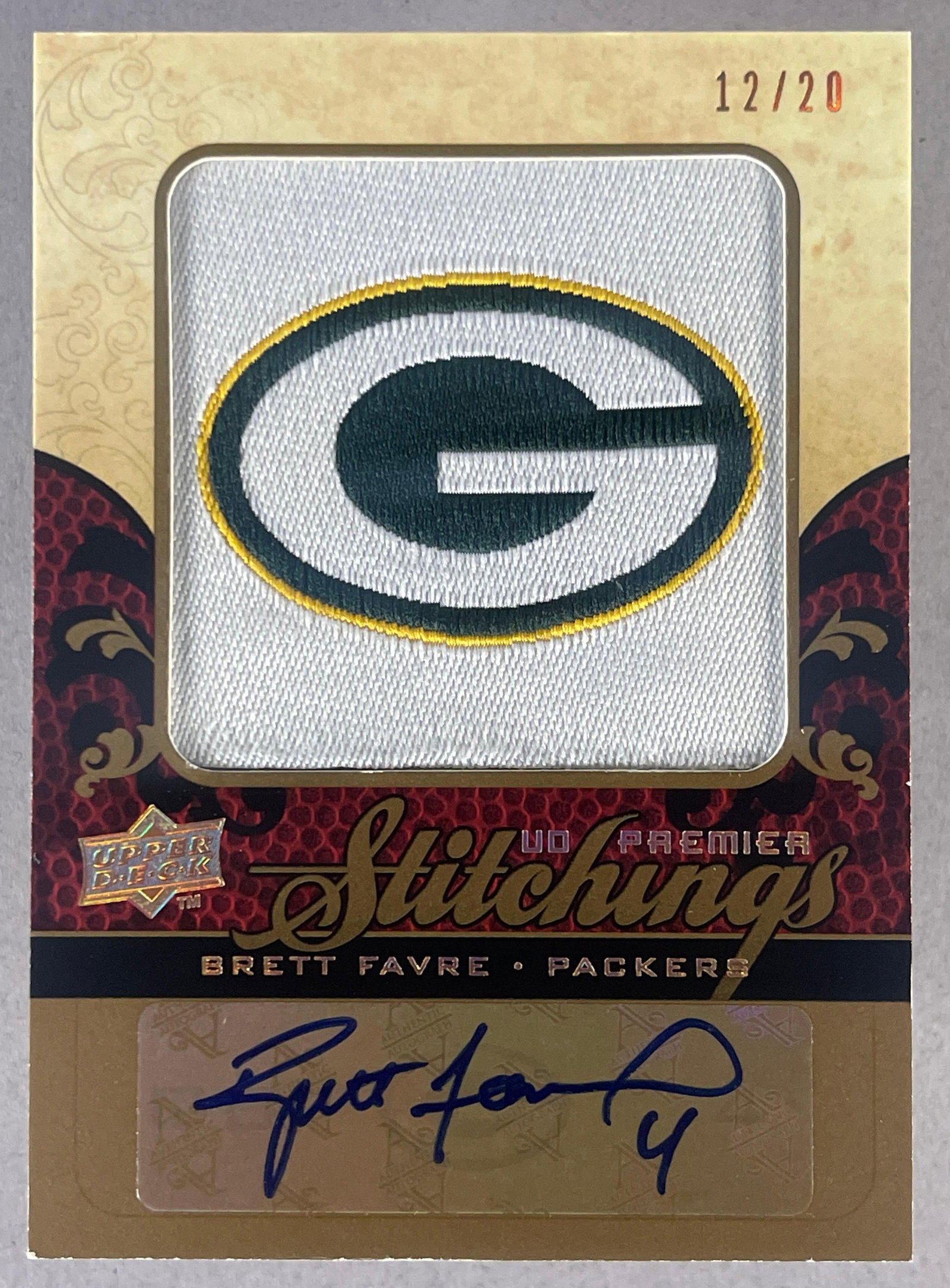 2008 Upper Deck Premier Stitchings Auto Patch Brett Favre 12/20 (1 of 2)