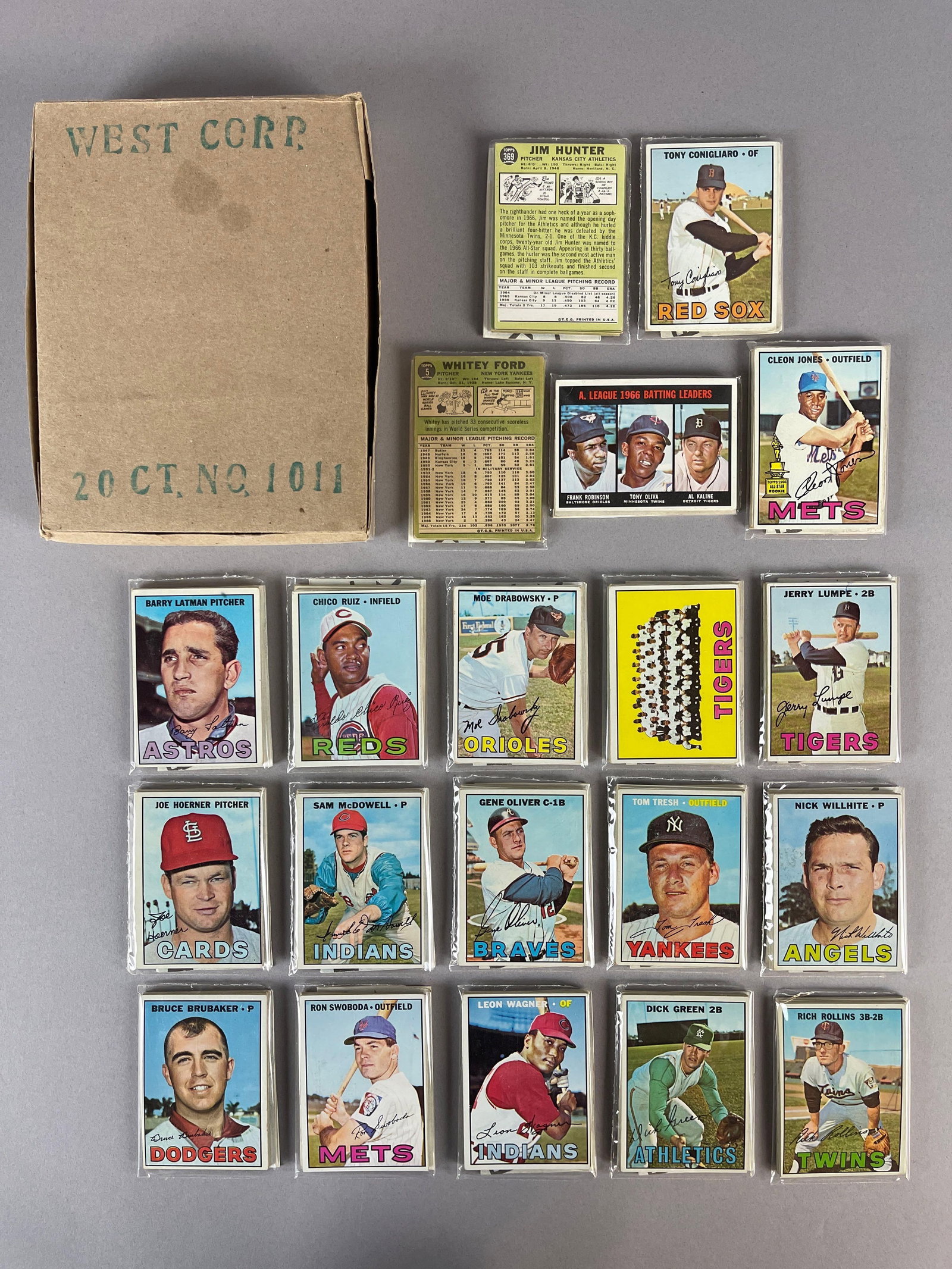 1967 Topps Baseball West Corps Cello Fun Pack Vending Box of 20: Jim Hunter, Whitey Ford, A.L. Batting Leaders showing,?10 - Cards per pack, West Corps was are packing company in the 1970s