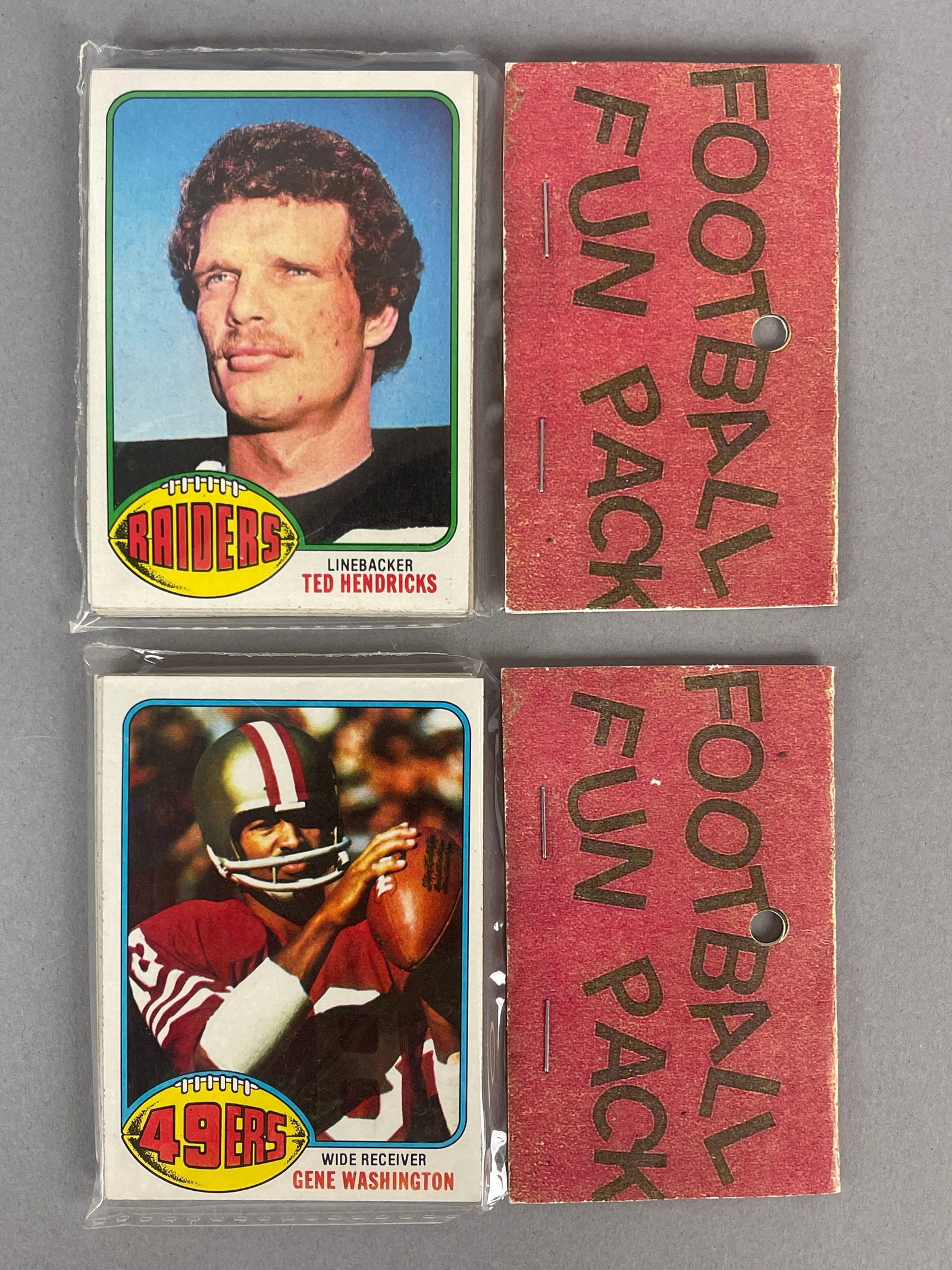2 - 1976 Topps Football West Corps Cello Fun Packs with HOF (1 of 2)
