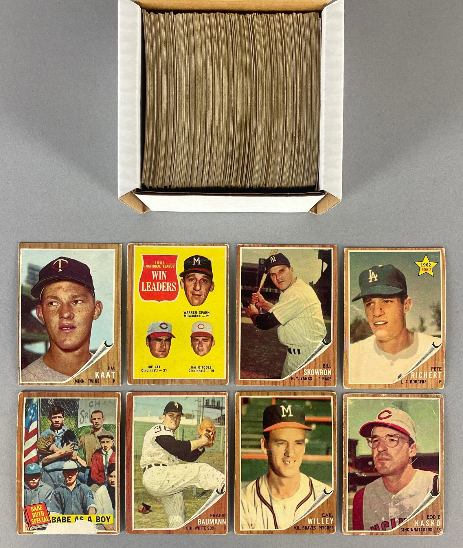 200+ 1962 Topps Baseball Cards with HOFs, Stars, and Green Tints (1 of 2)