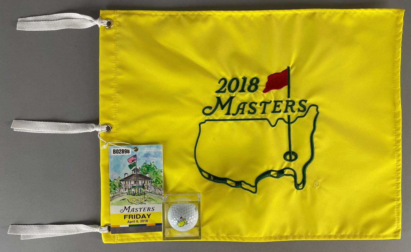 2018 The Masters Flags, Badge and Official Ball (1 of 2)