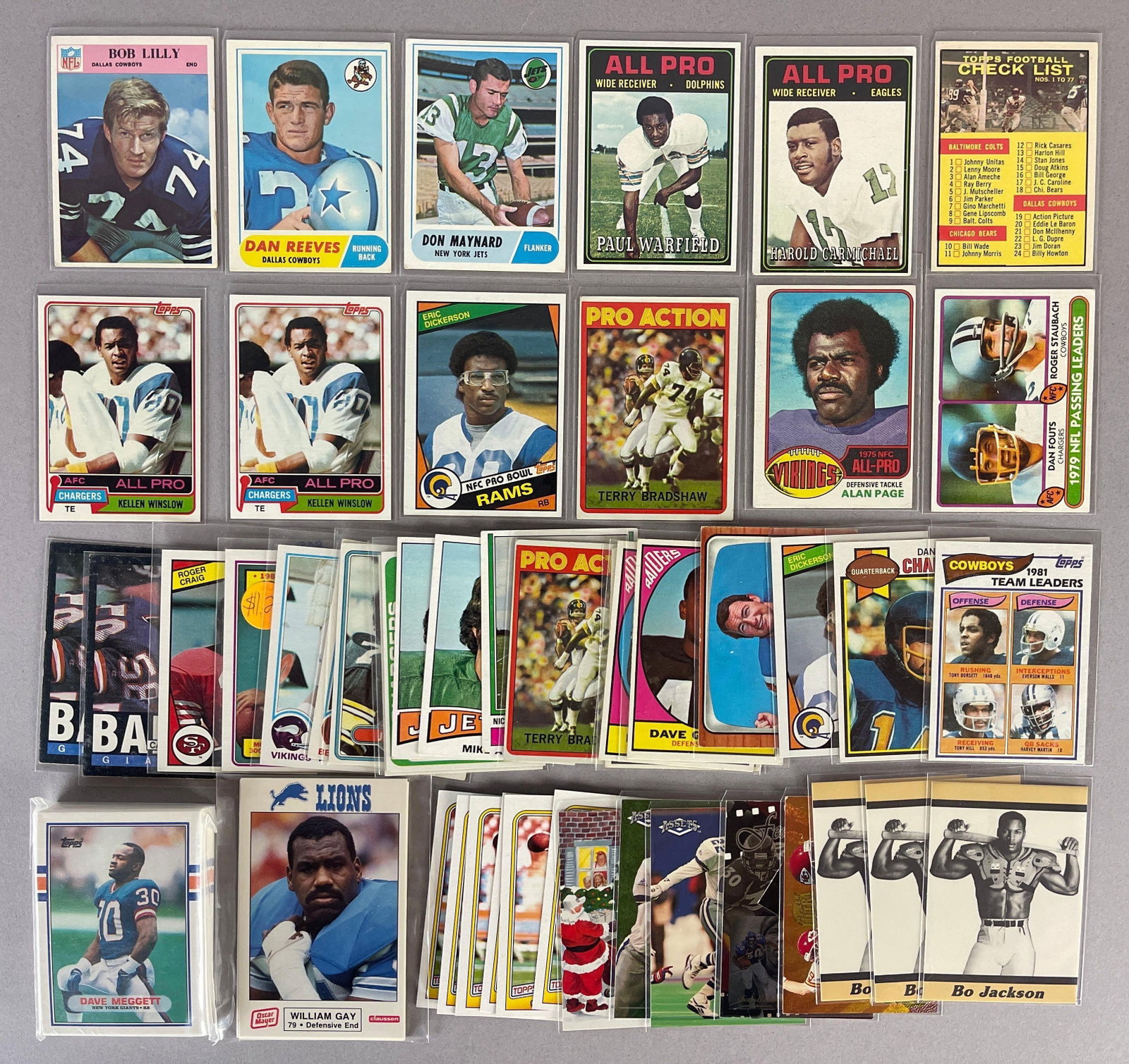 150+ 1961 - 98 Football Cards with HOFs, Stars, and Rookies (1 of 2)