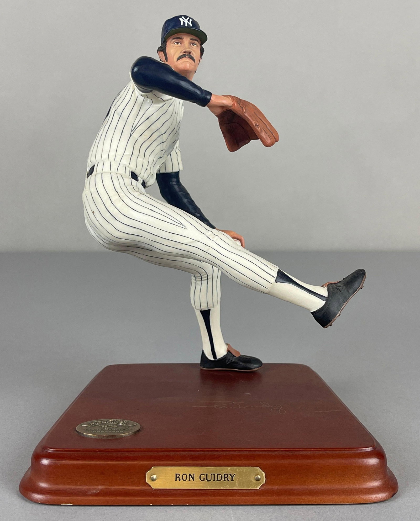 Rare 2004 The Danbury Mint Ron Guidry Figurine Statue (1 of 4)