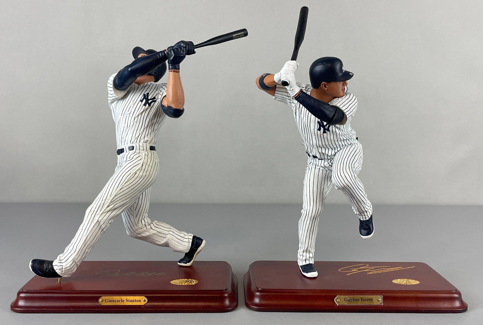 Gleyber Torres and Giancarlo Stanton The Danbury Mint Figurine Statues: Gleyber Torres and Giancarlo Stanton The Danbury Mint Figurine Statue, Measures 9 x 5 x 12 Inches