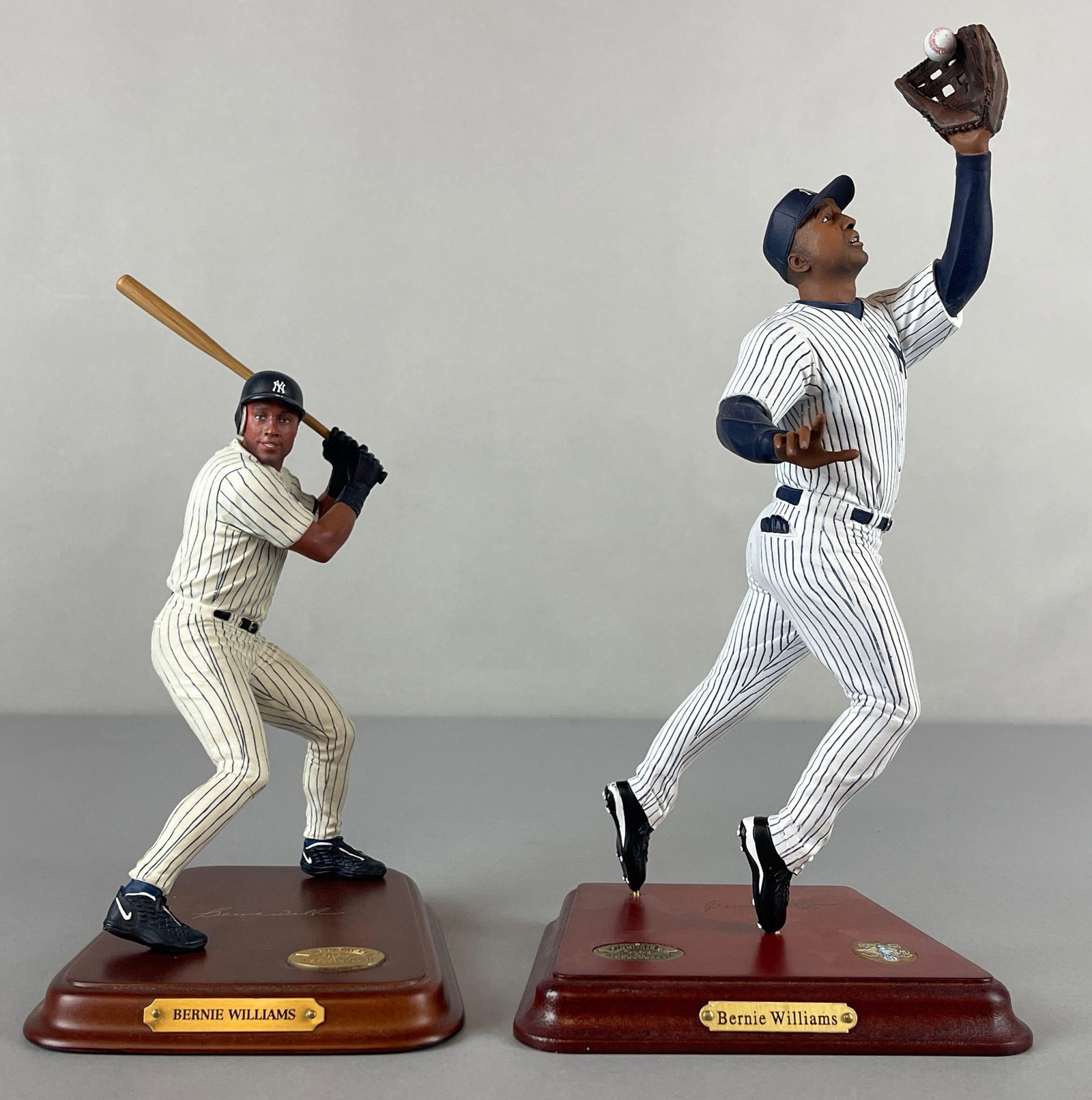 2 - Bernie Williams The Danbury Mint Figurine Statues (1 of 5)