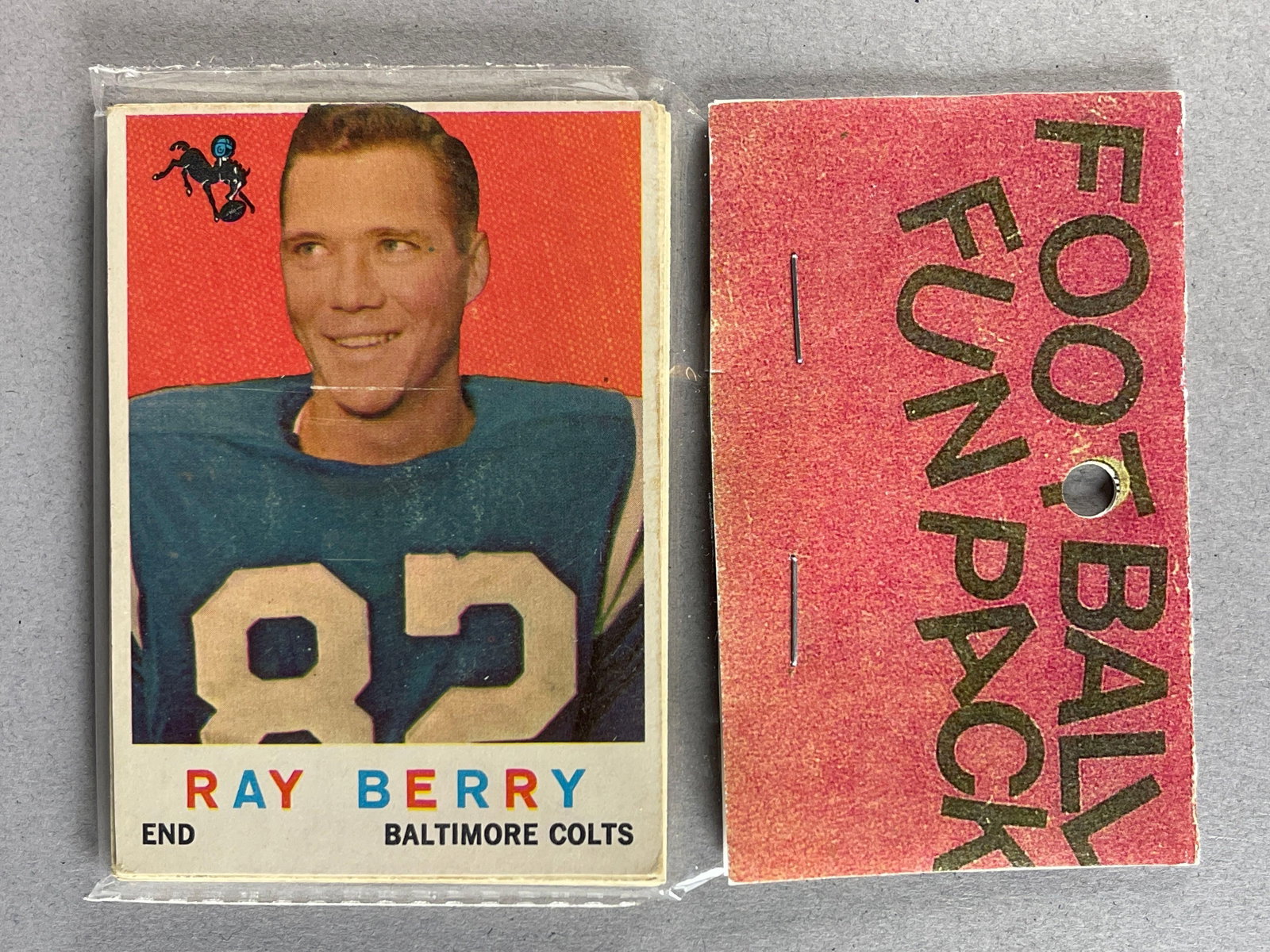 1959 Topps Football West Corps Cello Fun Pack (1 of 2)