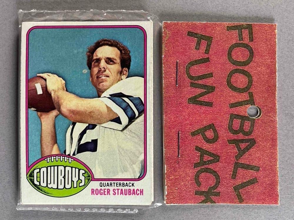1972 Topps Football West Corps Cello Fun Pack with Roger Staubach on Top (1 of 2)