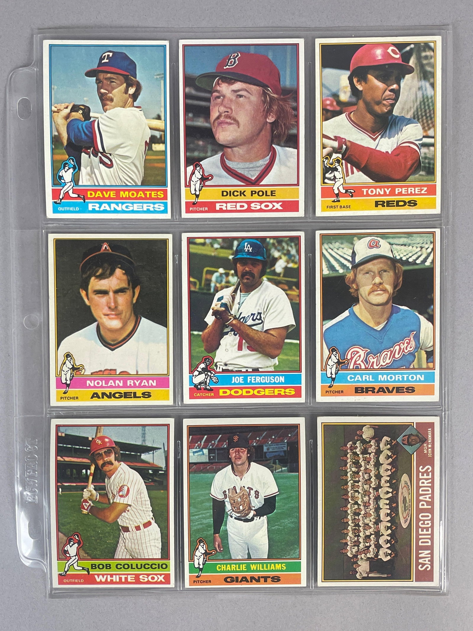 1976 Topps Baseball Complete Set in Binder - 6